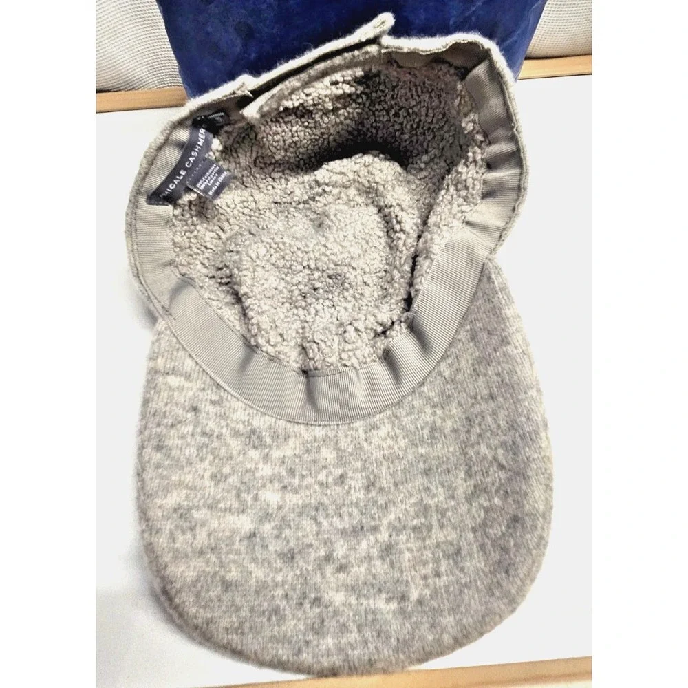 AMICALE CASHMERE woman S/M 100% cashmere baseball cap sherpa lined